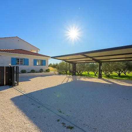 Villa Olive Paradise I By Istrialux